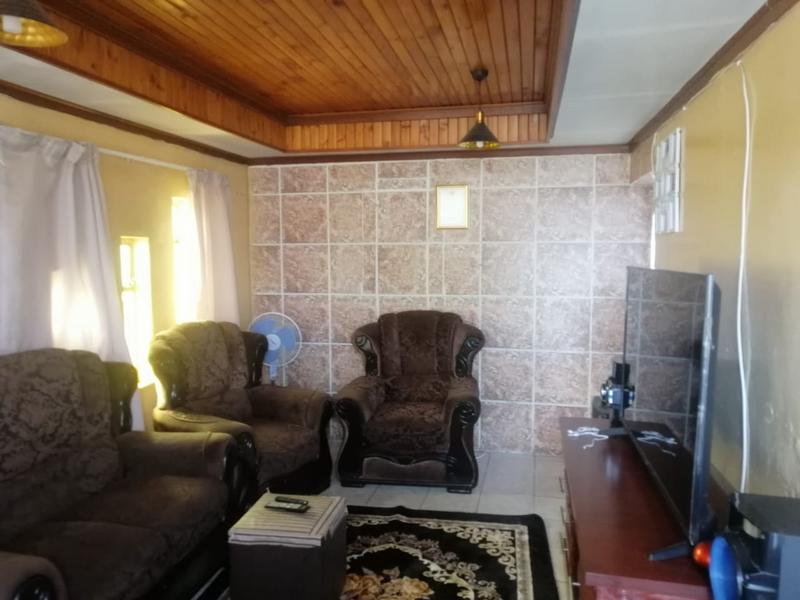3 Bedroom Property for Sale in Zamdela Free State